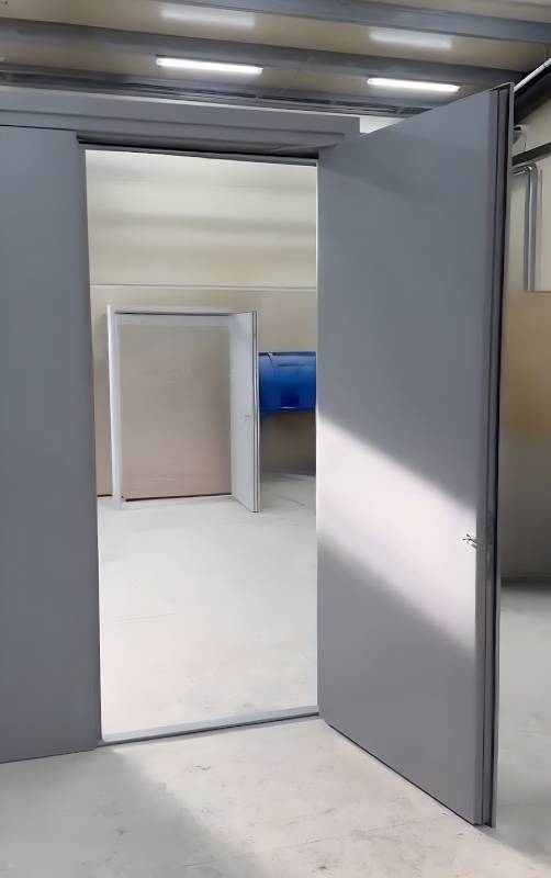 Двупольная дверь EIS-60 Двупольная дверь EIS-60