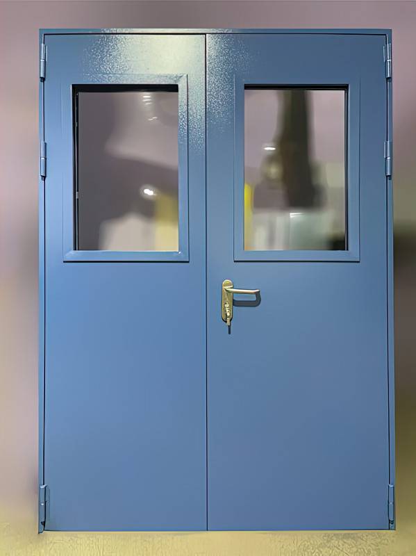 Двупольная дверь с окнами Двупольная дверь с окнами