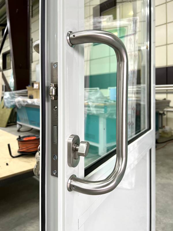 Хромированная ручка Хромированная ручка