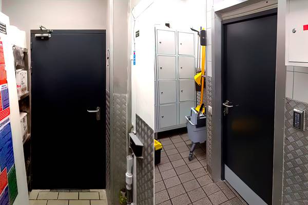 Огнеупорная дверь в подсобном помещении KFC (Комсомольская пл.) Огнеупорная дверь в подсобном помещении KFC (Комсомольская пл.)