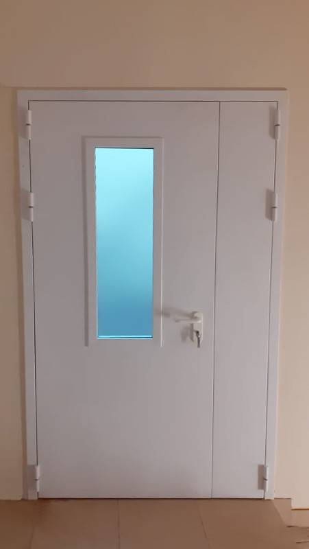 Внешняя сторона полуторной двери (госпиталь, ул. 2-я Дубровская) Внешняя сторона полуторной двери (госпиталь, ул. 2-я Дубровская)