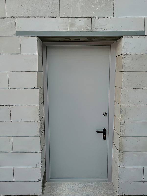 Внутренняя сторона двери (коттеджный поселок, Истринский р-н) Внутренняя сторона двери (коттеджный поселок, Истринский р-н)